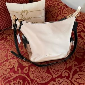 Coach bag new with tags. Very nice! Large